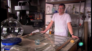 LAS VIDRIERAS EN EL ARTE GÓTICO